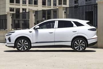 2. BYD Sea Lion 06