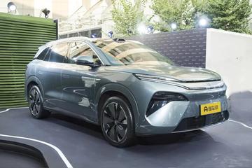 5. BYD Tang L